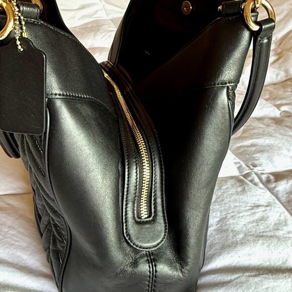 Coach Lexy Shoulder Bag Black Quilted Leather - Picture 11 of 15